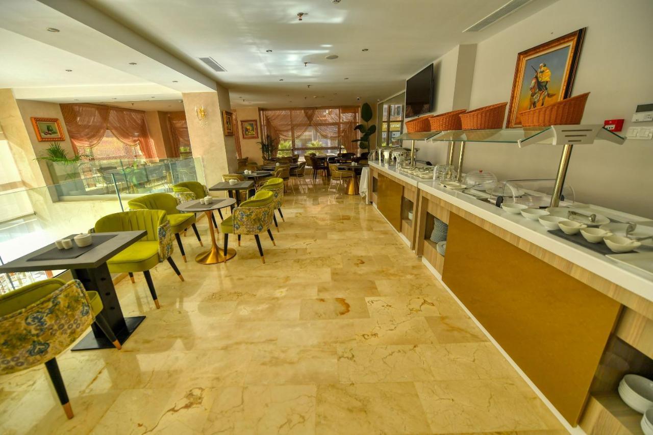 MF Hotel Oran Bir El Djir Exterior foto